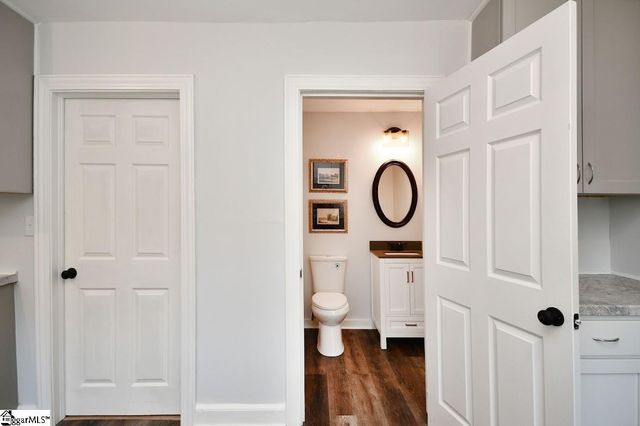 14 Pear Street, Greenville, SC 29609