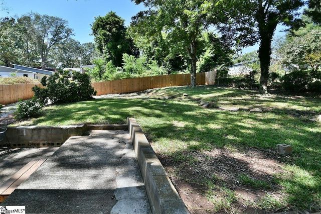 14 Pear Street, Greenville, SC 29609