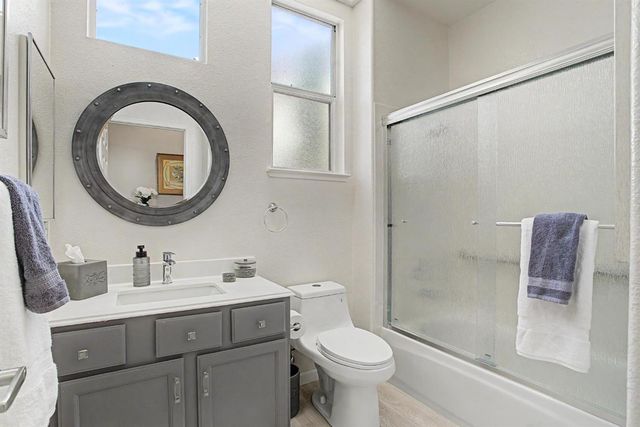 7122 Dream Inn Ln, Roseville, CA 95747