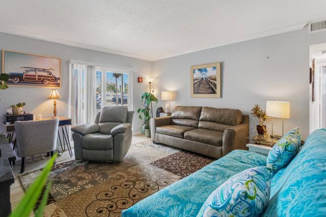 101 E Mcnab Road 408, Pompano Beach, FL 33060
