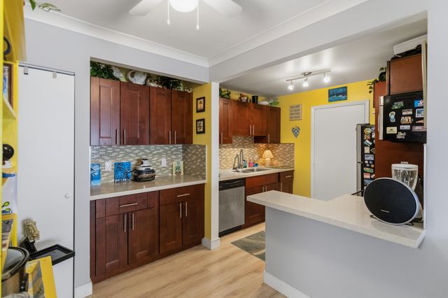 101 E Mcnab Road 408, Pompano Beach, FL 33060