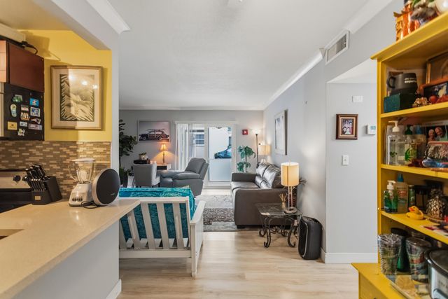 101 E Mcnab Road 408, Pompano Beach, FL 33060