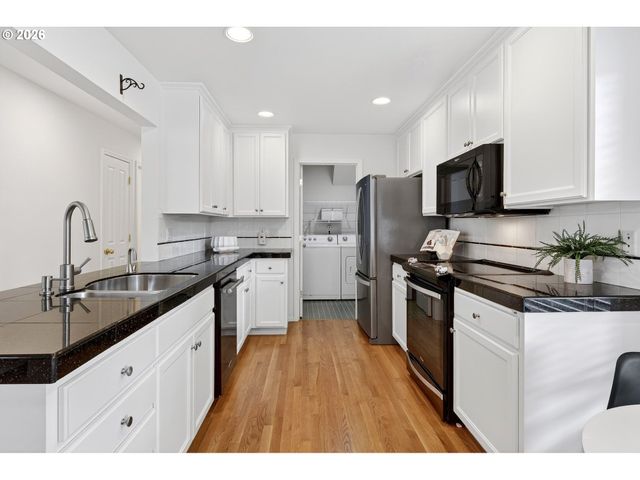 15347 Nw ABERDEEN Dr, Portland, OR 97229