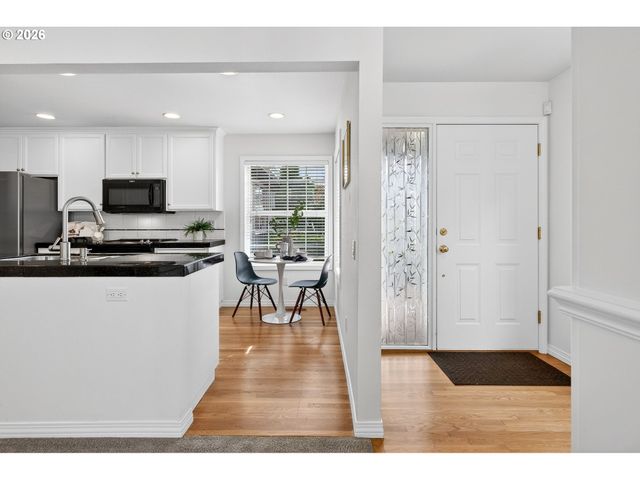 15347 Nw ABERDEEN Dr, Portland, OR 97229