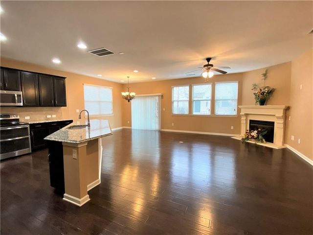 2186 Hillview Drive NE, Atlanta, GA 30329