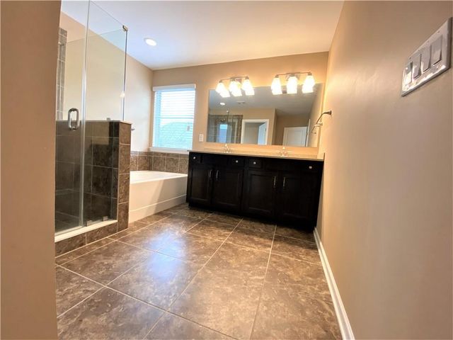 2186 Hillview Drive NE, Atlanta, GA 30329