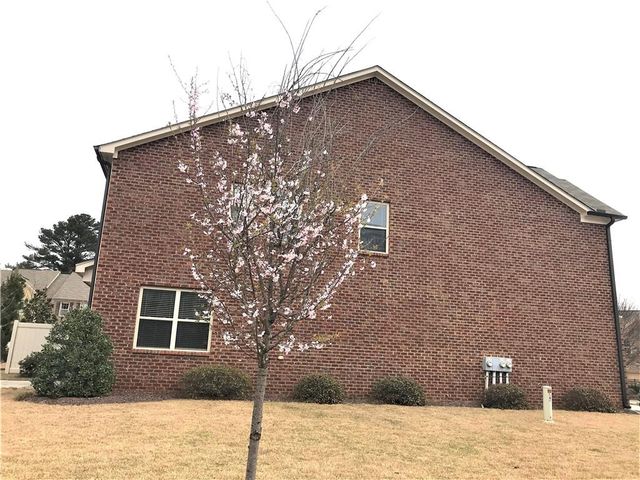 2186 Hillview Drive NE, Atlanta, GA 30329