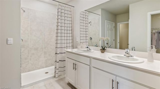 1223 15TH AVE, Cape Coral, FL 33909