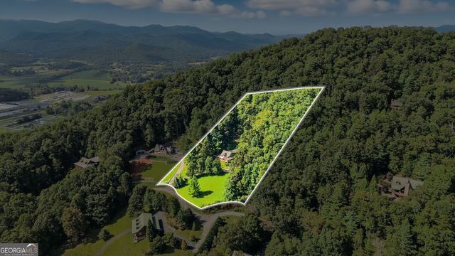668 Mountainside Drive, Rabun Gap, GA 30568
