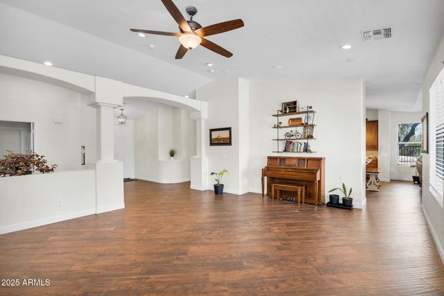 21718 E CHERRYWOOD Drive, Queen Creek, AZ 85142