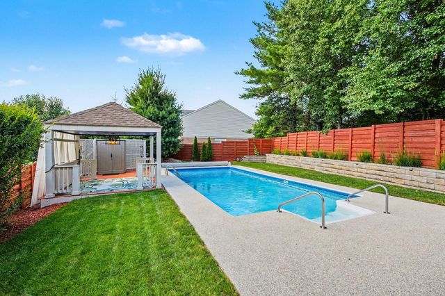 8187 Heatherwood Drive, Florence, KY 41042