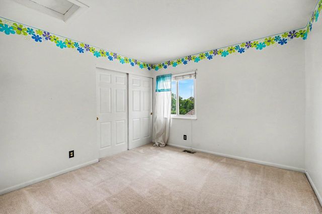 8187 Heatherwood Drive, Florence, KY 41042