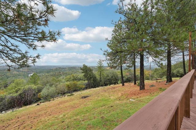 20750 Canyon View Dr, Jackson, CA 95642