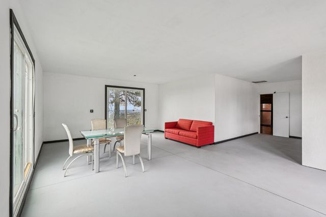 20750 Canyon View Dr, Jackson, CA 95642