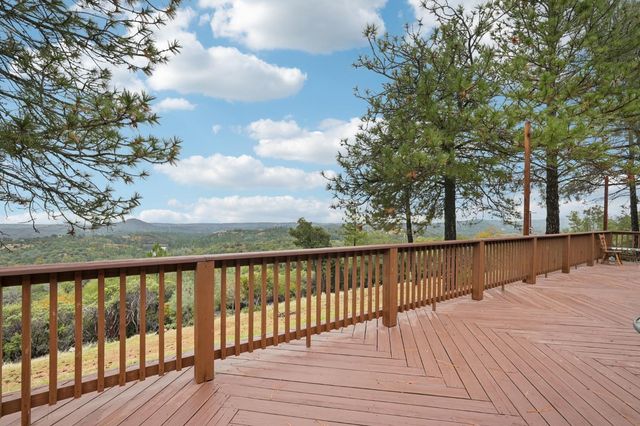 20750 Canyon View Dr, Jackson, CA 95642