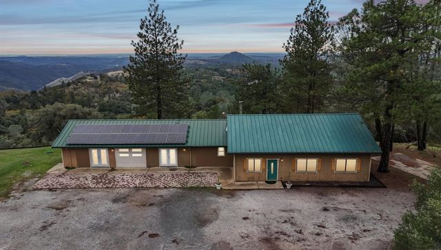 20750 Canyon View Dr, Jackson, CA 95642