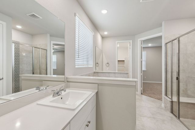 3834 Belleview Place, Heartland, TX 75114