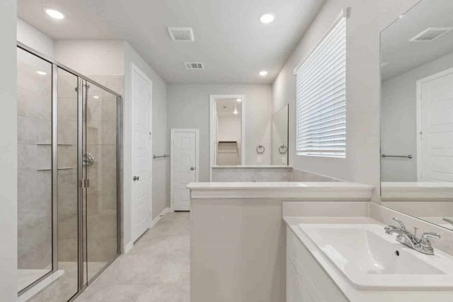 3834 Belleview Place, Heartland, TX 75114