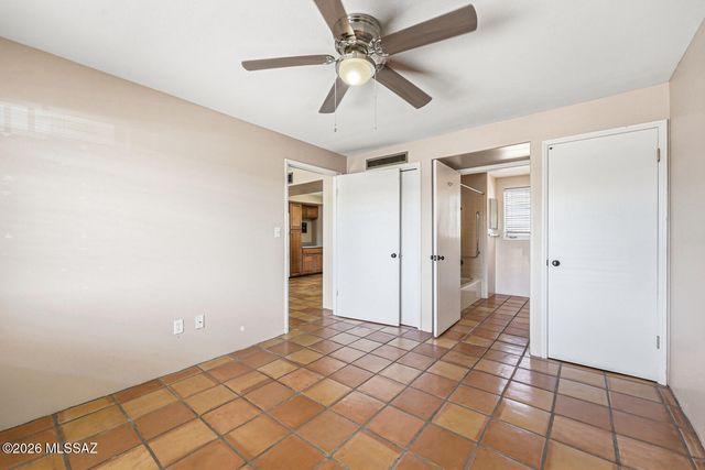 515 S La Canada Dr Unit C, Green Valley, AZ 85614