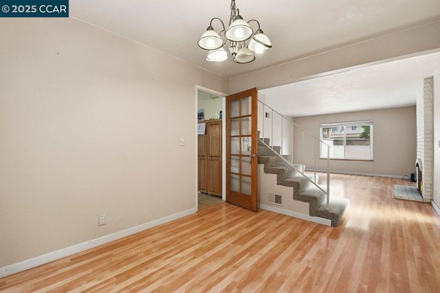 1135 Corrie Ln, Walnut Creek, CA 94597