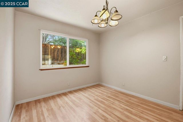 1135 Corrie Ln, Walnut Creek, CA 94597