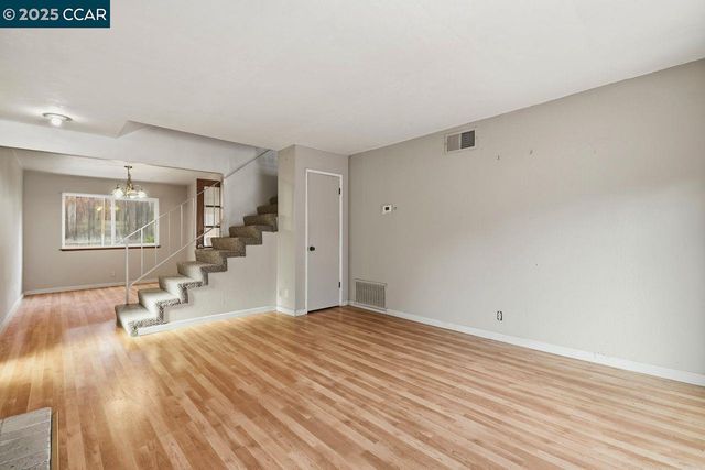 1135 Corrie Ln, Walnut Creek, CA 94597