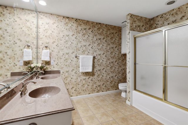 2150 Strathmore Drive, Highland Village, TX 75077