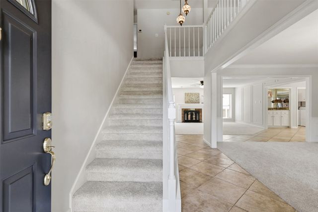 2150 Strathmore Drive, Highland Village, TX 75077