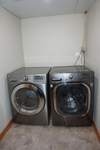 1020 E Cleveland Avenue, Hobart, IN 46342