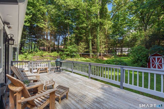 45 Barberry Drive, Burlington, CT 06013