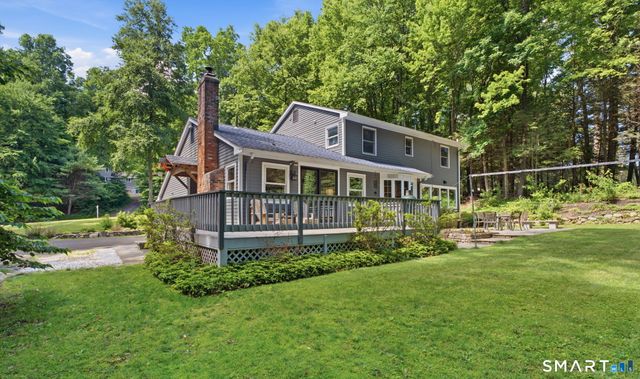 45 Barberry Drive, Burlington, CT 06013