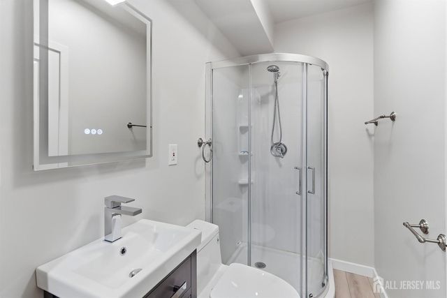 374 mounts mills Road, Monroe, NJ 08831