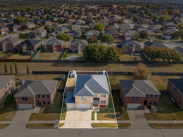 8207 Wesson Road, Arlington, TX 76002