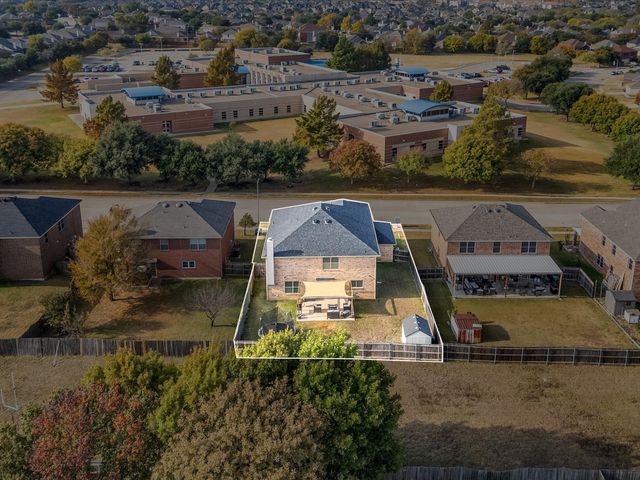 8207 Wesson Road, Arlington, TX 76002