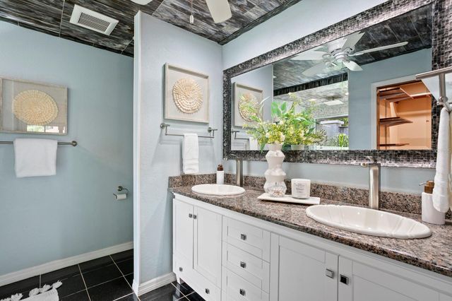 6314 E 112TH AVENUE, Tampa, FL 33617