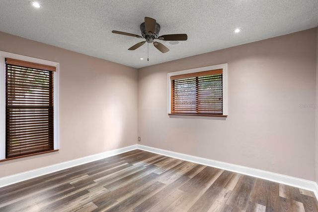 6314 E 112TH AVENUE, Tampa, FL 33617