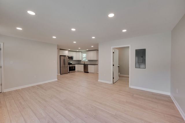 3189 Lagrange Dr, Nashville, TN 37218