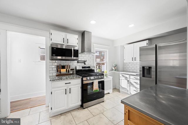 116 W MARSHALL RD, Lansdowne, PA 19050