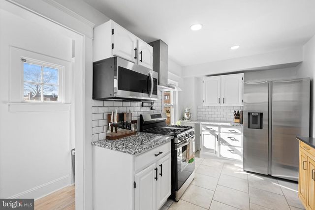 116 W MARSHALL RD, Lansdowne, PA 19050