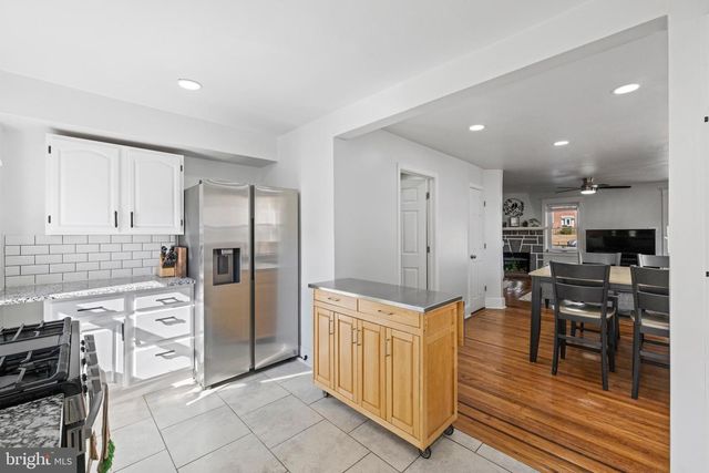 116 W MARSHALL RD, Lansdowne, PA 19050