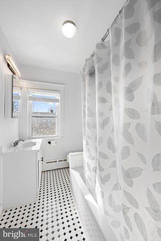 116 W MARSHALL RD, Lansdowne, PA 19050