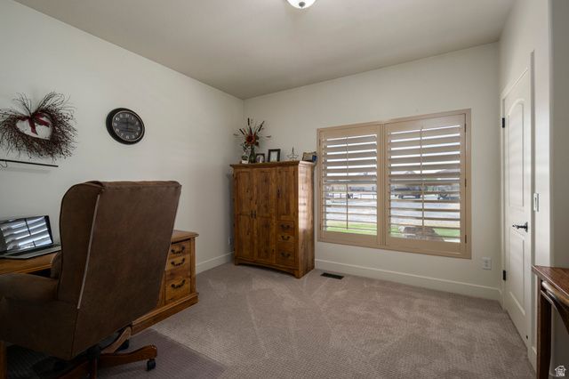 1829 W HERITAGE RANCH DR, Farr West, UT 84404