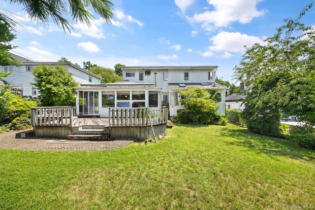24 Cornell Drive, Great Neck, NY 11020