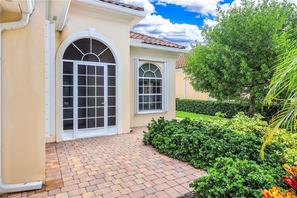 3821 Whidbey WAY, NAPLES, FL 34119 — photo 2