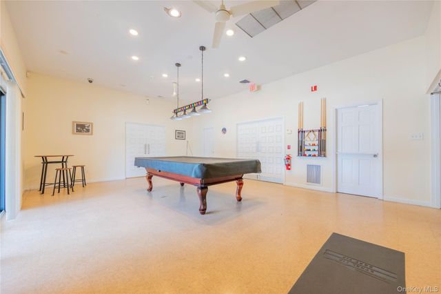 231 artist lake Drive, Middle Island, NY 11953