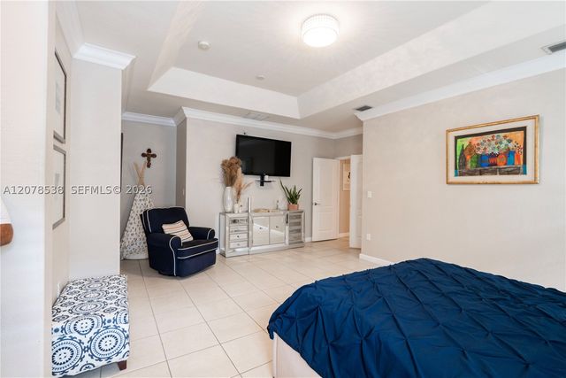14918 SW 10th St, Miami, FL 33194