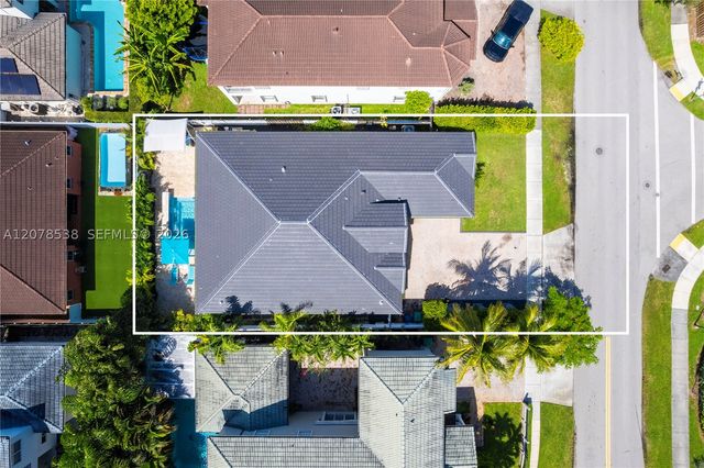 14918 SW 10th St, Miami, FL 33194