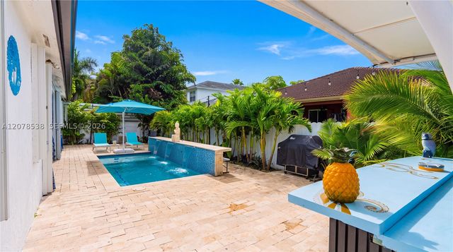 14918 SW 10th St, Miami, FL 33194