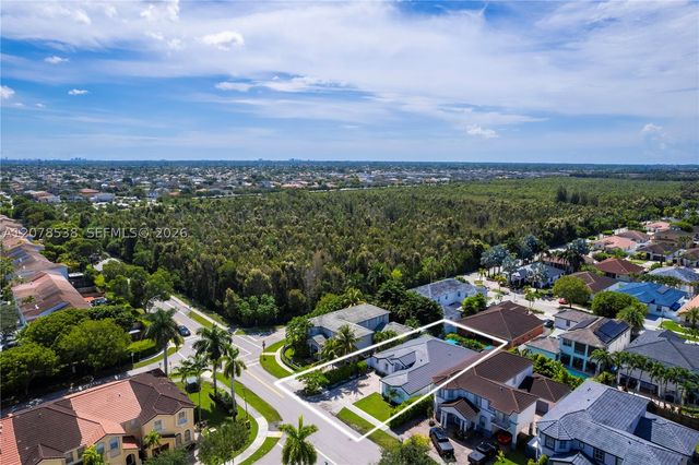 14918 SW 10th St, Miami, FL 33194