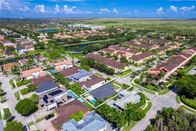 14918 SW 10th St, Miami, FL 33194
